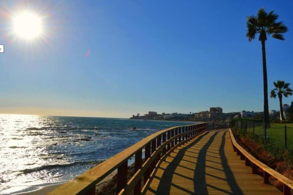 5* Stunning Golf & Sea Apartment Mijas Zewnętrze zdjęcie